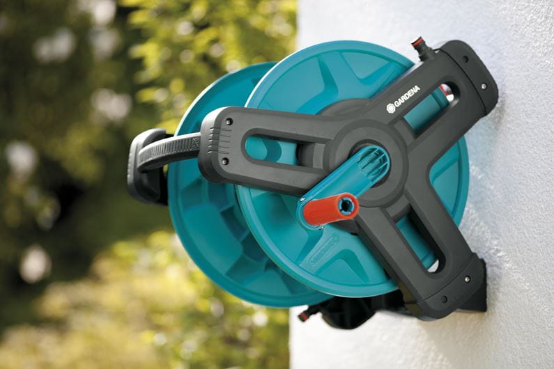 SET TAMBUR DE PERETE CU 20 M FURTUN SI CONECTORI 8009